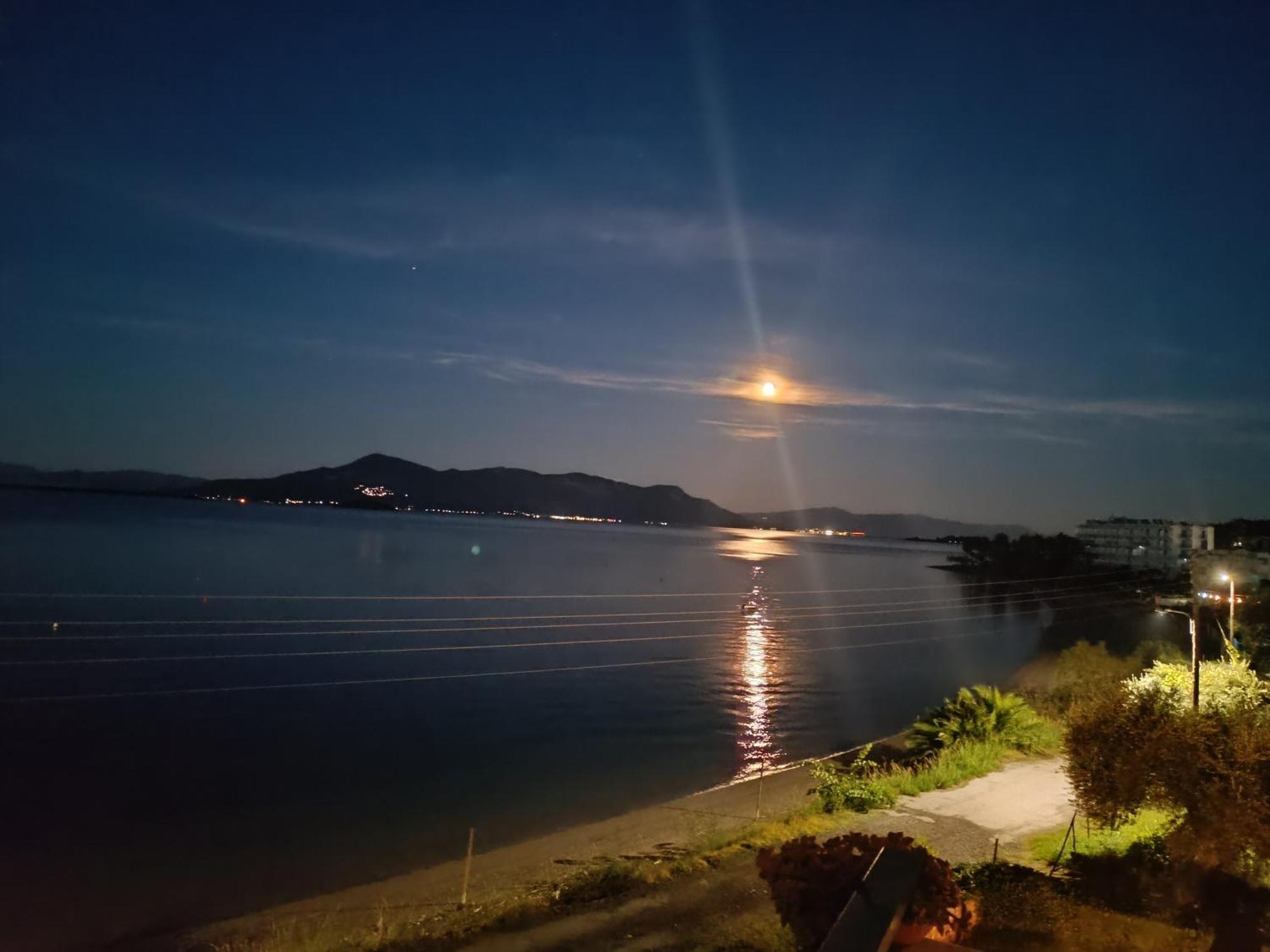 Apartmán Mare E Monti1 Kamena Vourla Exteriér fotografie