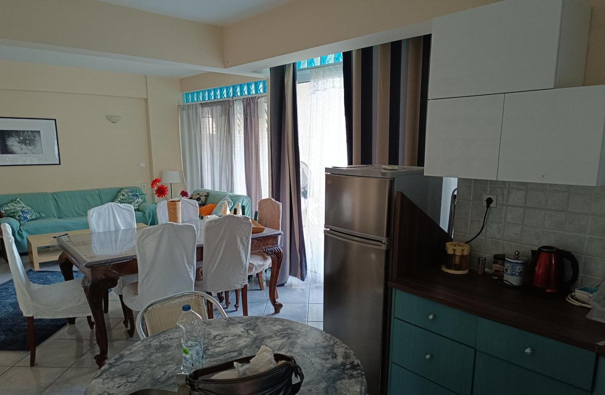 Apartmán Mare E Monti1 Kamena Vourla Pokoj fotografie