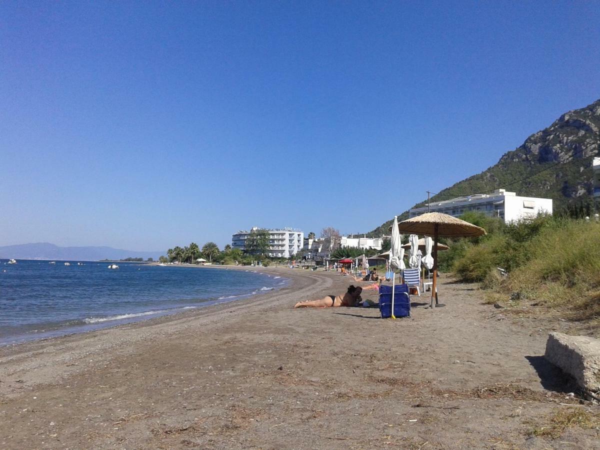 Apartmán Mare E Monti1 Kamena Vourla Exteriér fotografie
